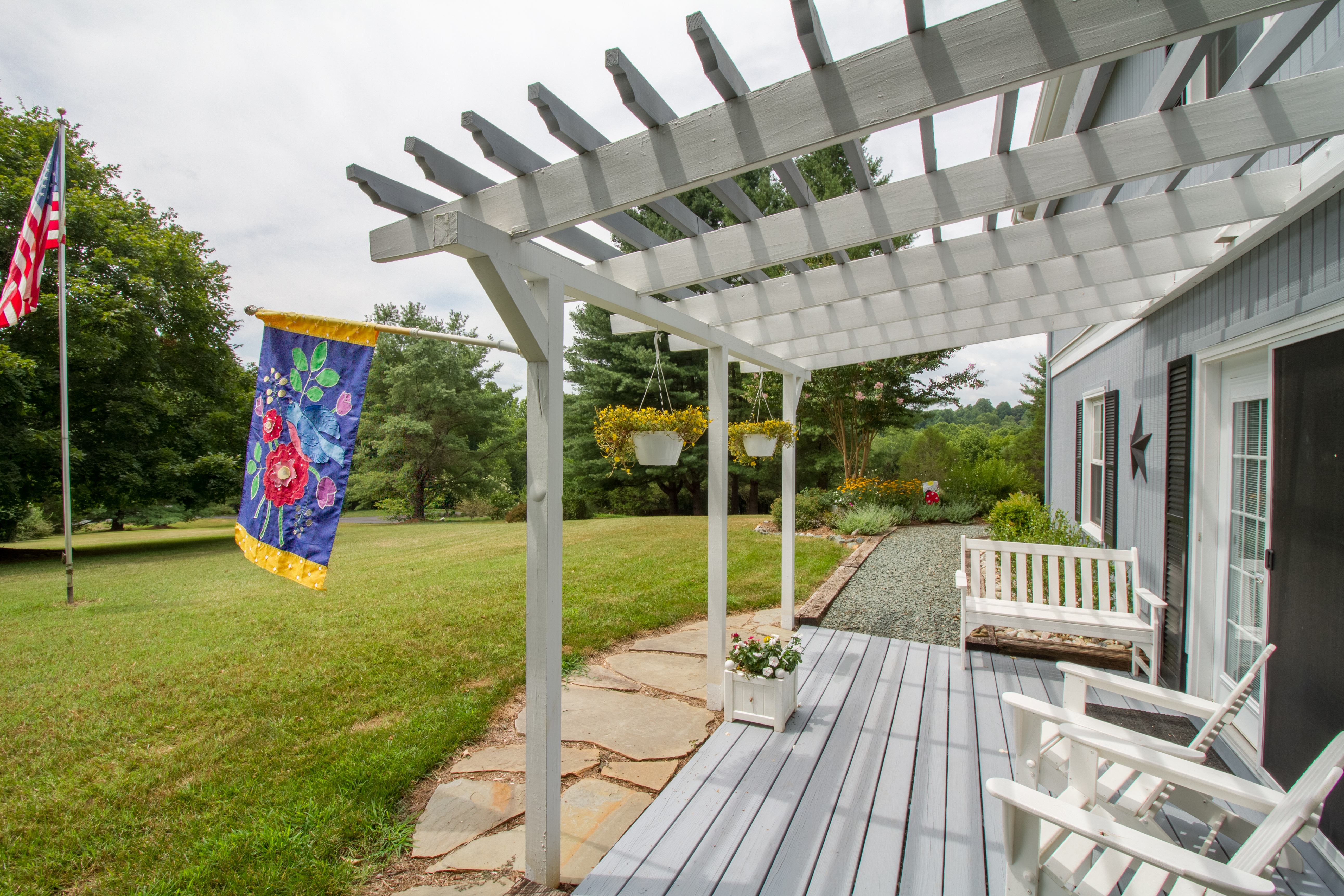 Ivy Farms Apartment - Two Bedroom apartment for extended stays in Charlottesville, VA