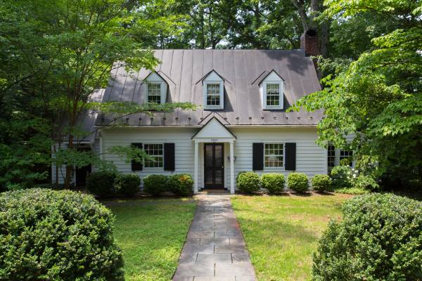 Jefferson Park neighborhood in Charlottesville, VA near the University of Virginia