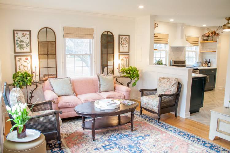 Kelly Cottage living room and kitchen