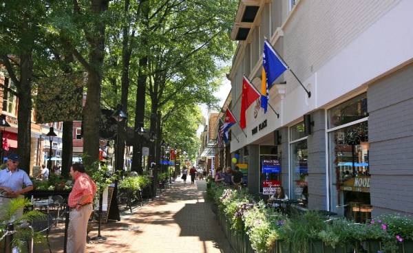 Downtown Charlottesville Downtown Charlottesville, VA