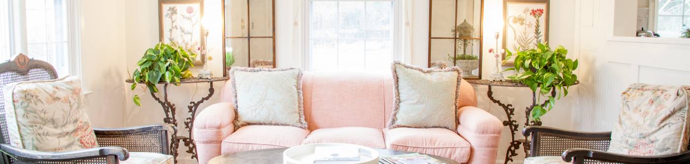 Kelly Cottage Living Room